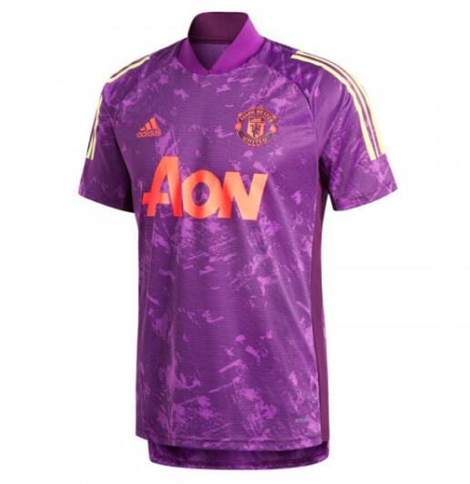 Manchester United Purple Training Shirt 2020/21