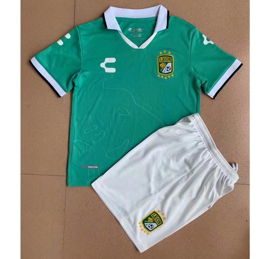 Kids Club León 2021/22 Commemorative Soccer Kits Shirt With Shorts