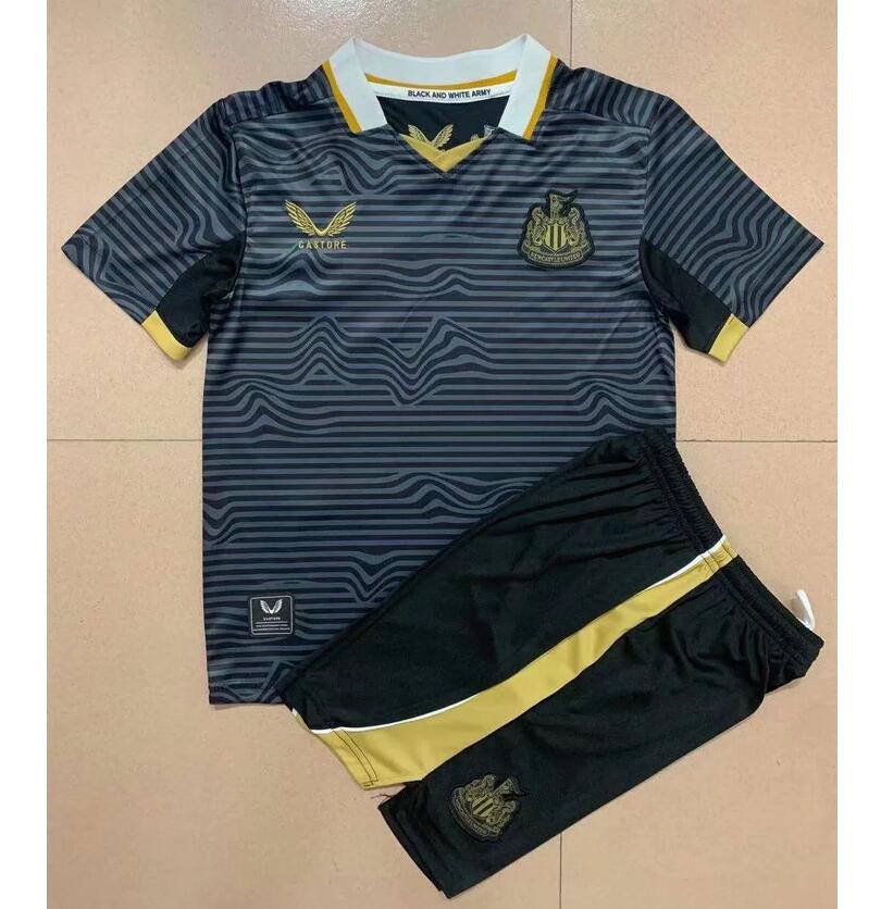 Kids Newcastle United 2021/22 Away Soccer Kits Shirt With Shorts